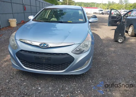 2011 Hyundai Sonata Hybrid z USA, uszkodzony, nr VIN KMHEC4A4XBA004636